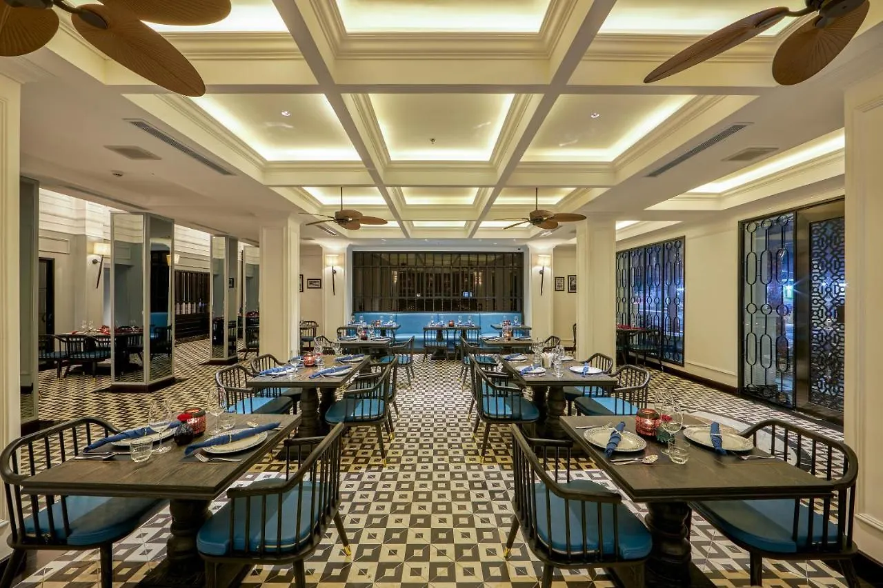 Hotel D'Melin Vung Tau 3*,